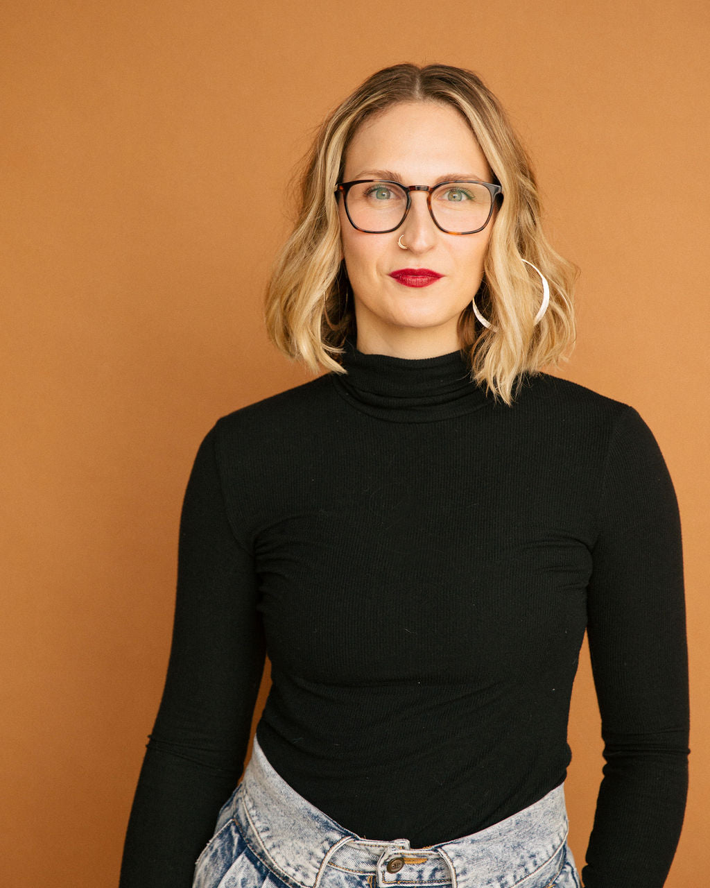 Women In Wellness: Francesca Budesheim of Low-Key Spiritual On The Five Lifestyle Tweaks That Will Help Support People’s Journey Towards Better Wellbeing