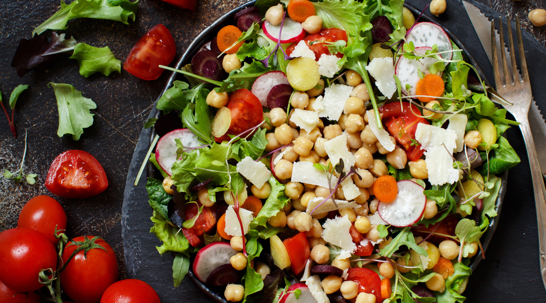 Vibrant Chickpea Salad: A Rainbow of Flavor and Nutrition