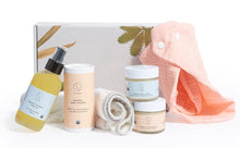 Load image into Gallery viewer, new baby born gift with ORGANIC gift box filled with rich organic products.
