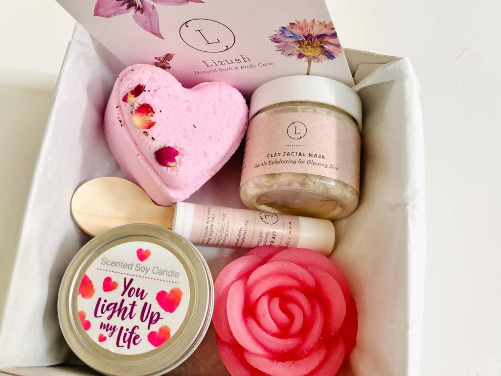 Mother&#39;s day special - Lavender Natural Skincare Gift Box filled with NATURAL spa bath and body products